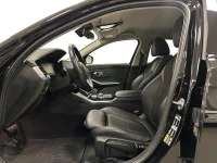 BMW 330 e xDrive 292HK Touring / Sportline / Dragkrok 0kW