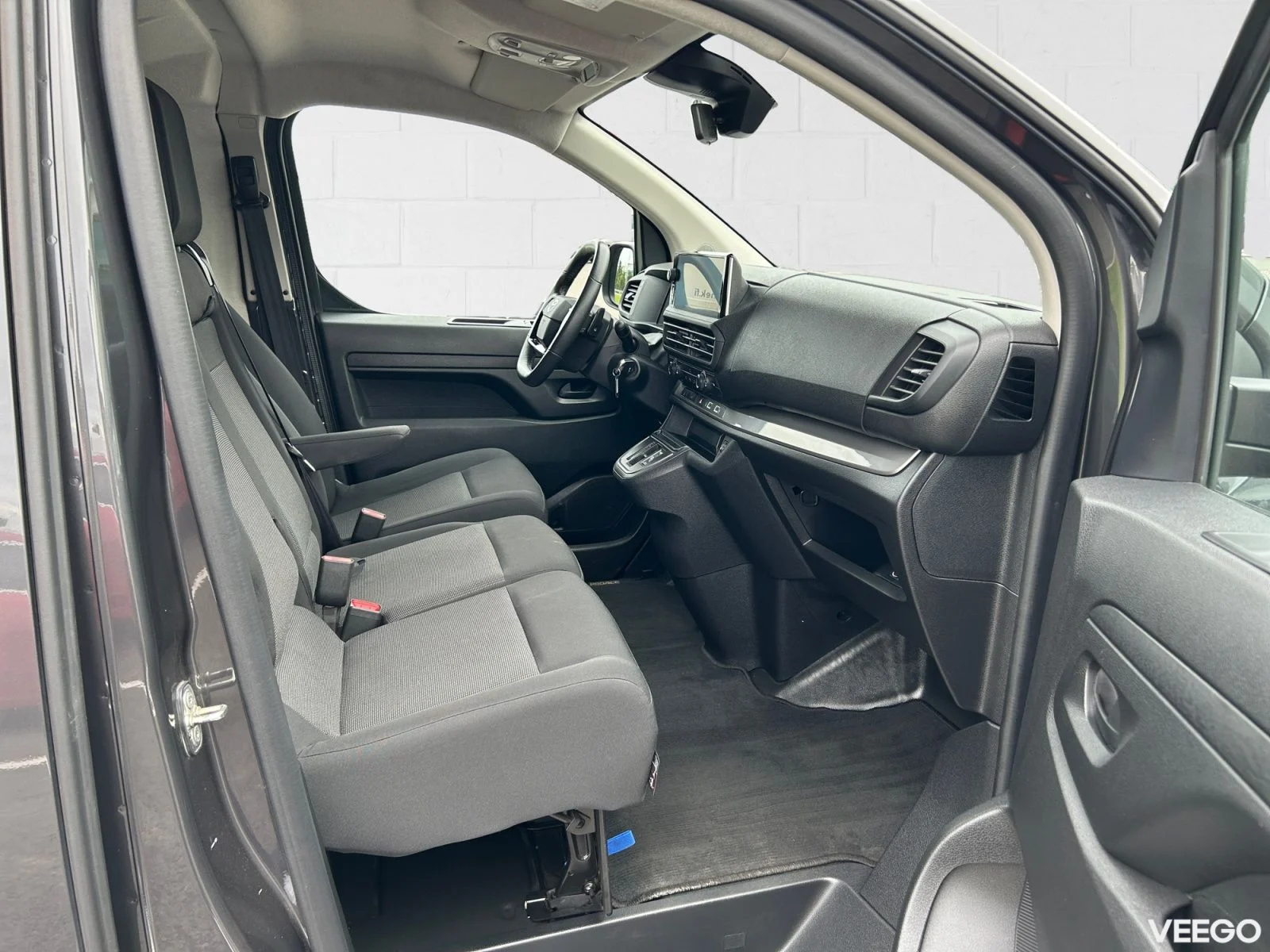 Toyota Proace Long Double Side Door Professional Plus 62kW