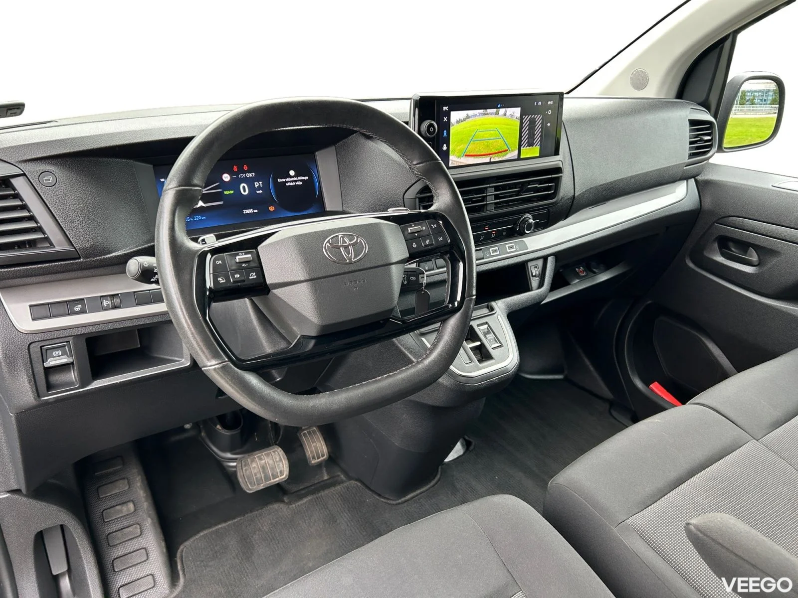 Toyota Proace Long Double Side Door Professional Plus 62kW