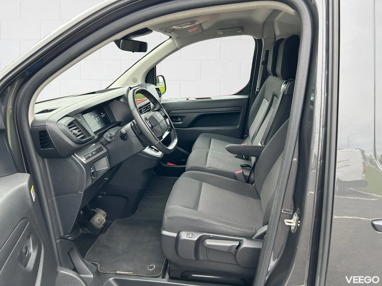 Toyota Proace Long Double Side Door Professional Plus 62kW