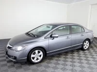 Honda Civic 1.8 104kW thumbnail