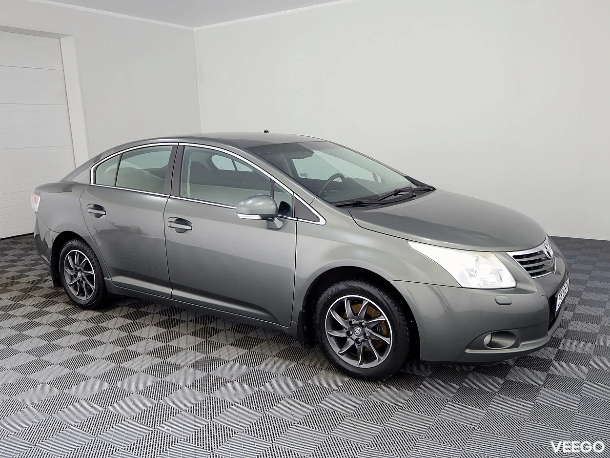 Toyota Avensis 1.8 108kW