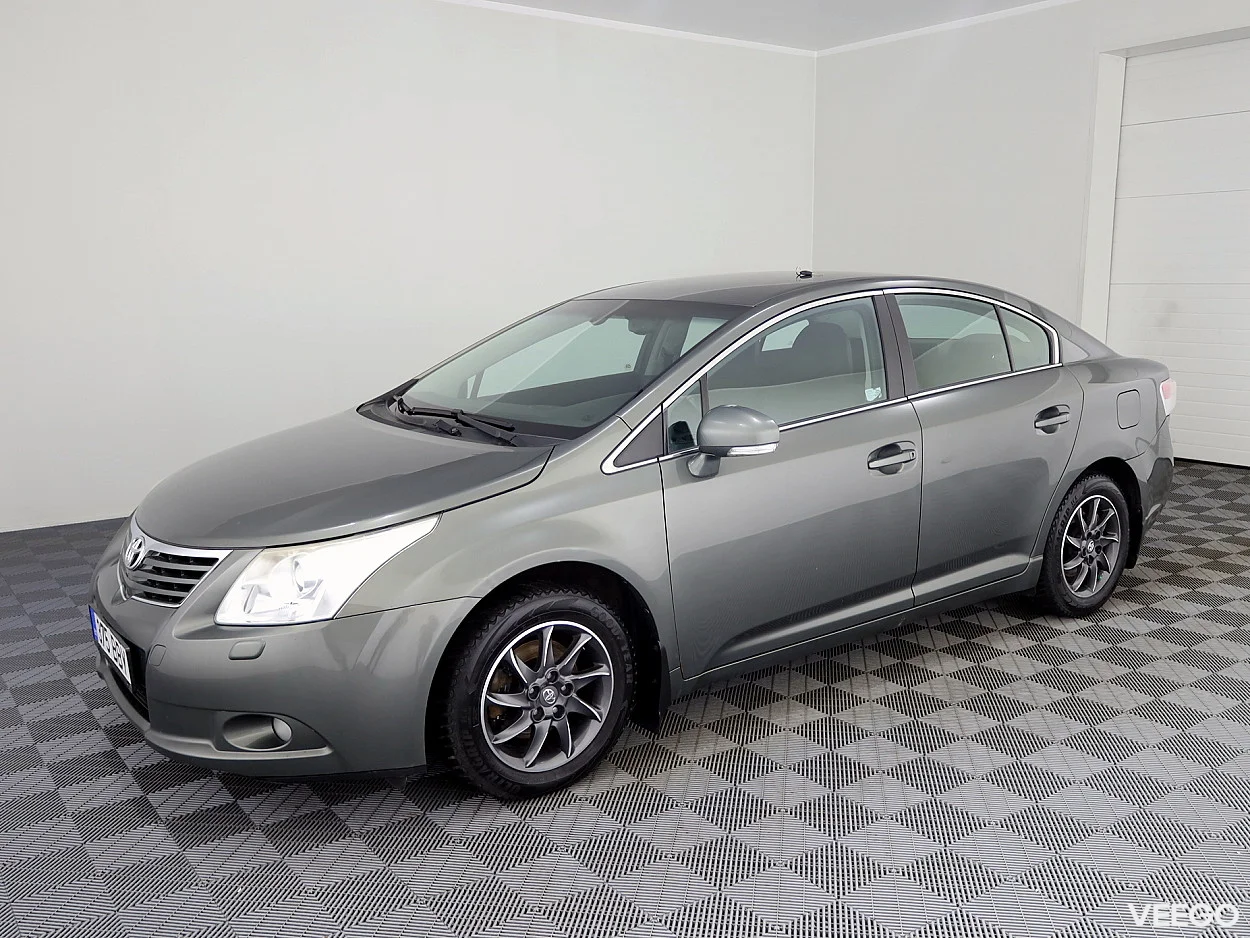 Toyota Avensis 1.8 108kW