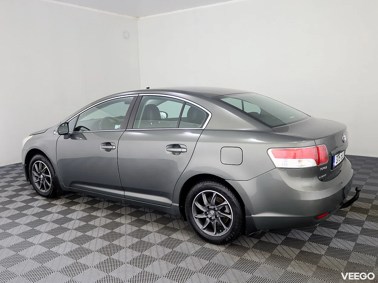 Toyota Avensis 1.8 108kW
