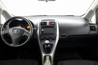 Toyota Auris 1.4 71kW thumbnail