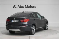 BMW X4 xDrive 20d 2 140kW thumbnail