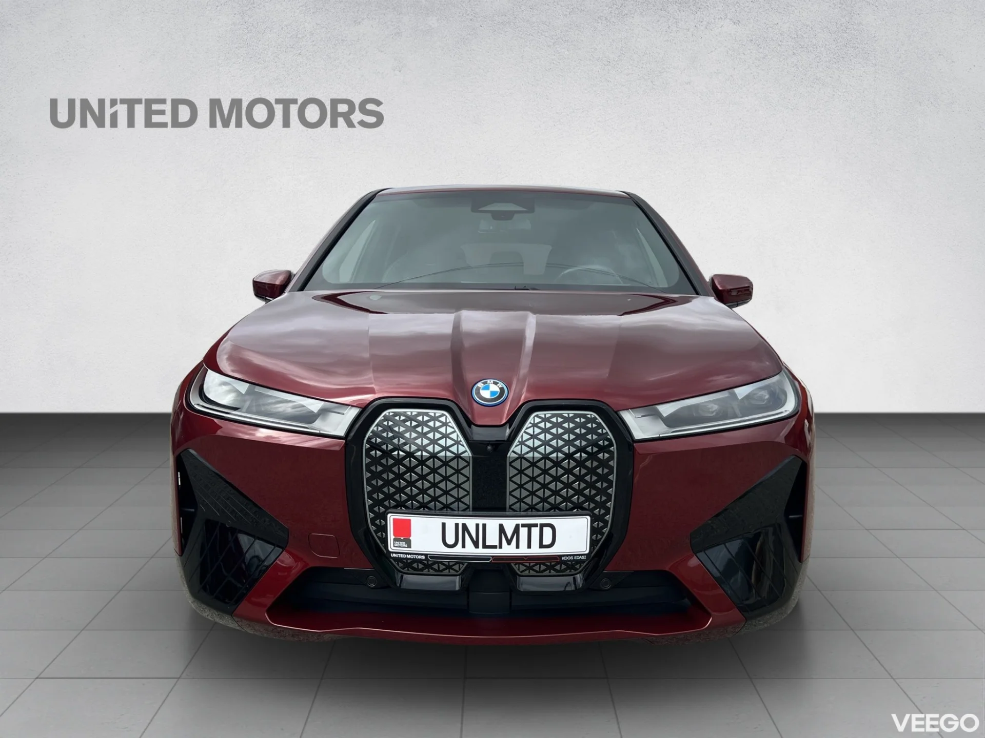 BMW iX Sportpakett 240kW