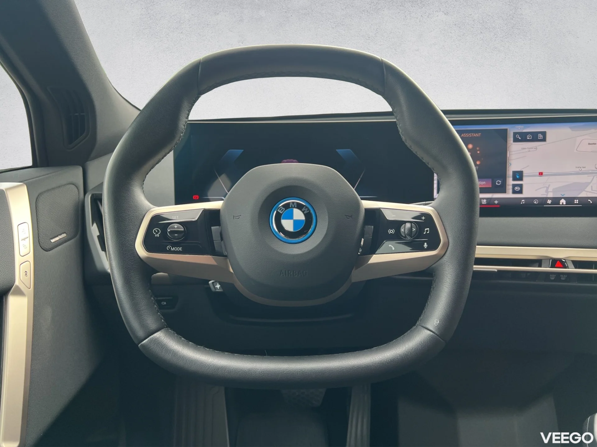 BMW iX Sportpakett 240kW