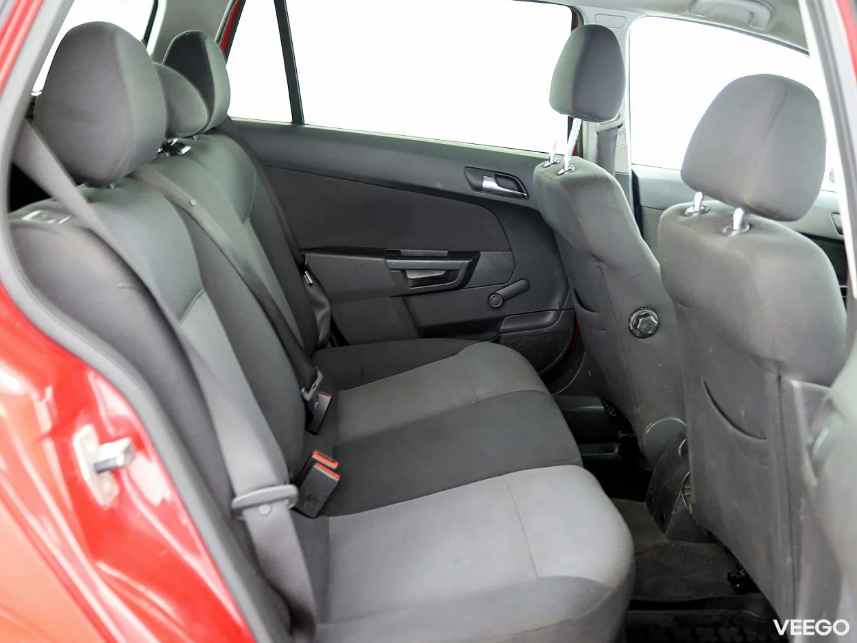 Opel Astra 1.6 85kW