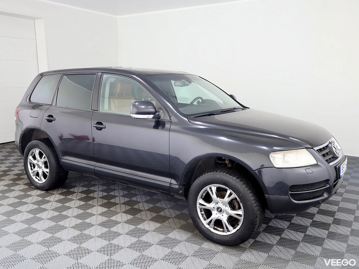 Volkswagen Touareg 2.5 129kW
