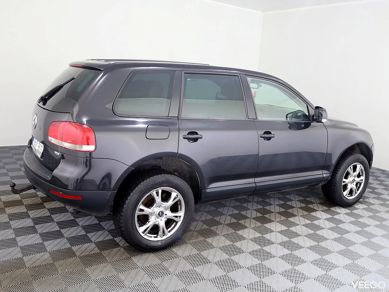 Volkswagen Touareg 2.5 129kW