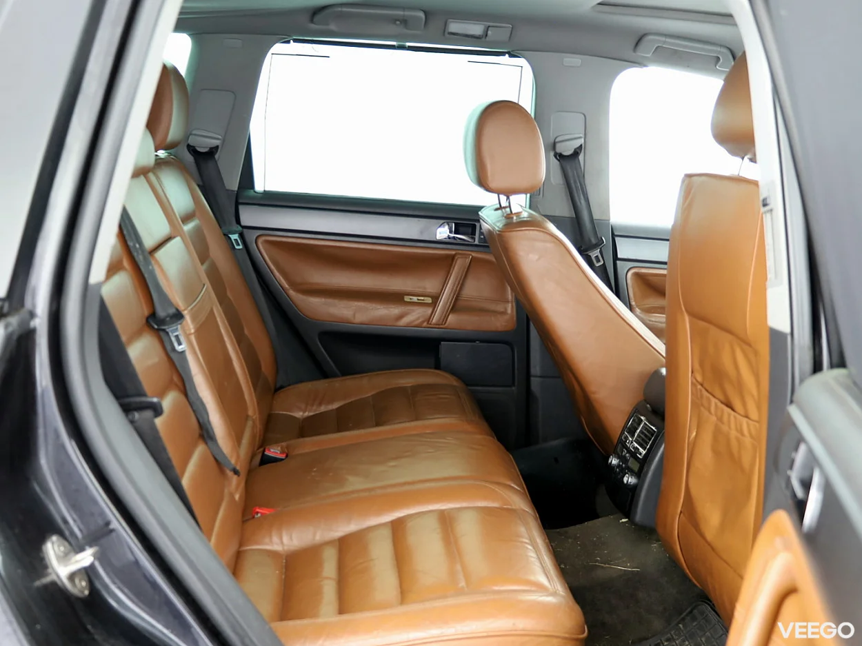 Volkswagen Touareg 2.5 129kW