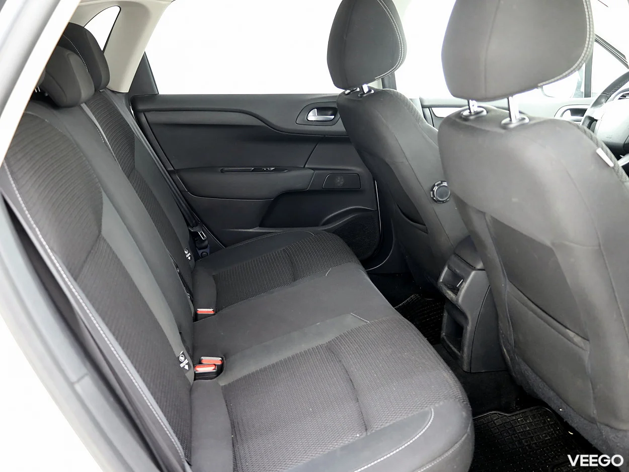 Citroen C4 1.2 81kW
