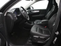 Volvo XC40 2 110kW thumbnail