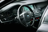 BMW 530 3.0 190kW thumbnail