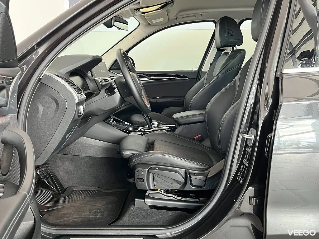 BMW X3 xDrive20d Model xLine Rattvärme HiFi Drag KupeVärmare 0kW