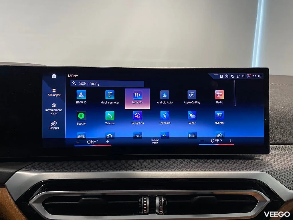 BMW i4 eDrive40 M sportstolar Parkeringsassistans Drag 0kW