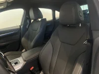 BMW i4 eDrive40 Rattvärme Driving Assistant 0kW thumbnail