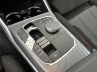 BMW 330 Sedan M Sport Drag Park Assist HiFi Rattvärme Adpt Fart 0kW thumbnail
