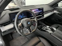 BMW 520 d xDrive Sedan M Sport Drag H/K Rattvärme Park Assist 0kW thumbnail
