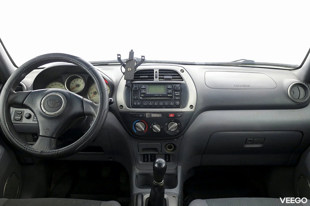 Toyota RAV4 2.0 110kW