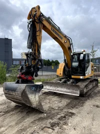 Liebherr R920LC 110kW thumbnail
