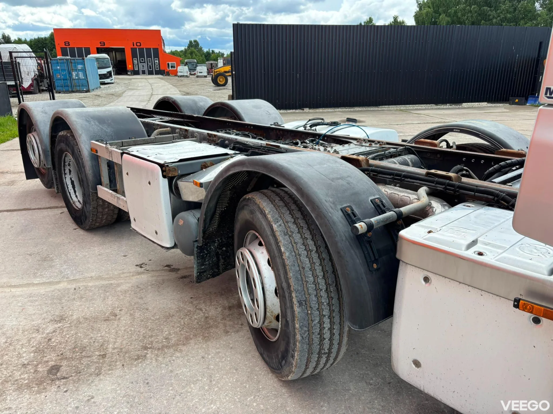 DAF CF 410 CHASSIS L=6351 mm / PTO 410kW