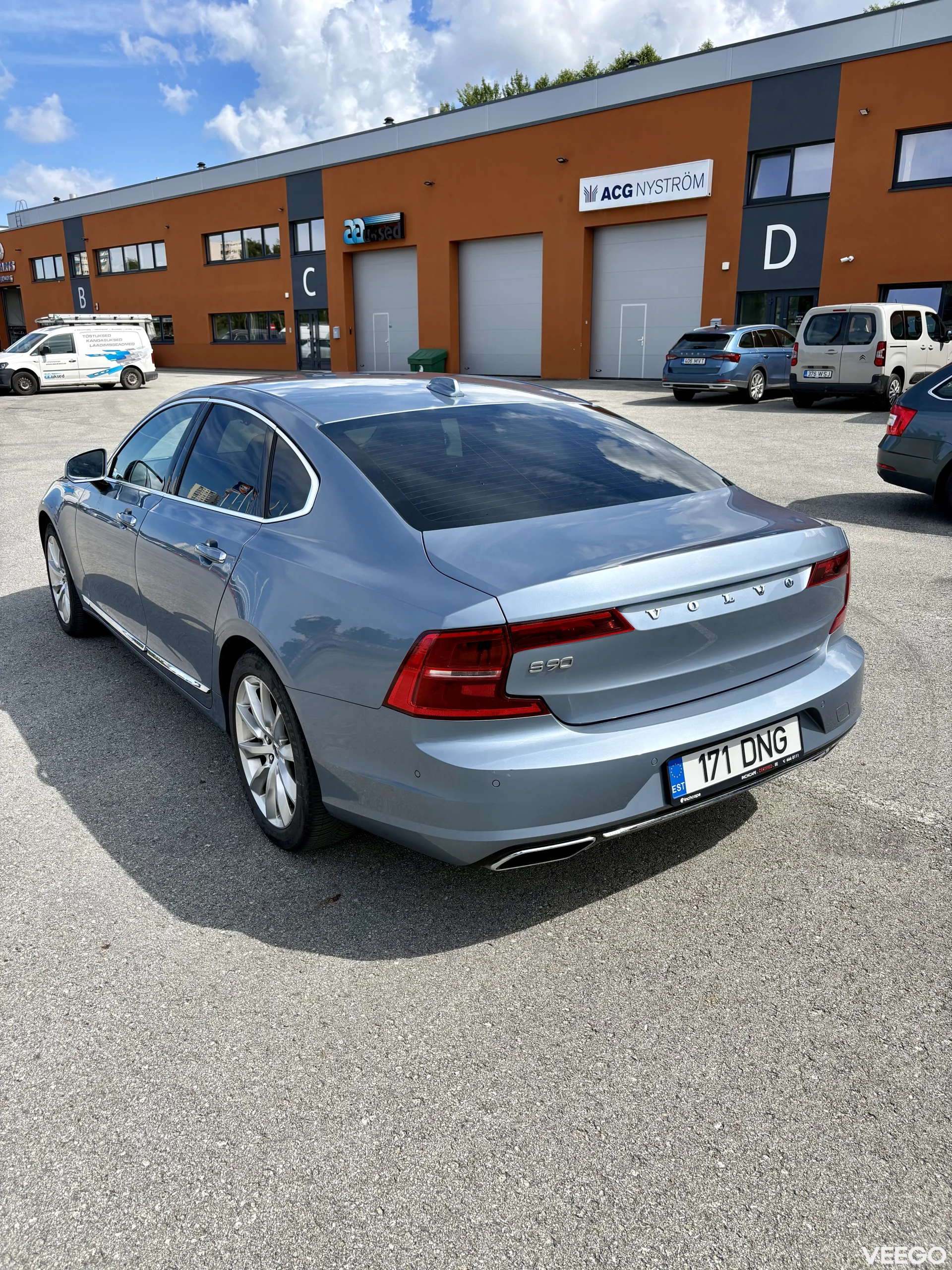 Volvo S90 2.0 173kW