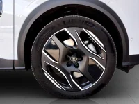Peugeot 5008 GT Exclusive PHEV 225 e-DCS7 110kW thumbnail
