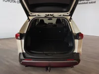 Toyota RAV4 Luxury + Comfort pakett 2 129kW thumbnail