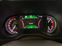Toyota RAV4 Luxury + Comfort pakett 2 129kW thumbnail