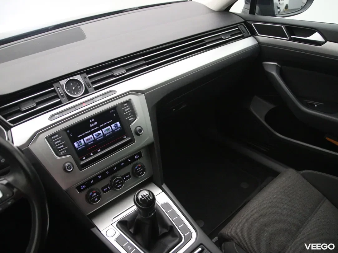 Volkswagen Passat 1.6 88kW