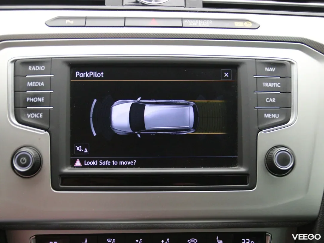 Volkswagen Passat 1.6 88kW