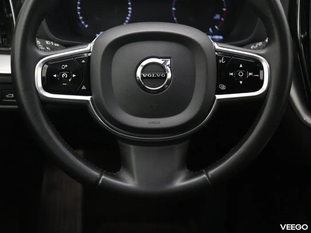 Volvo XC60 2 173kW