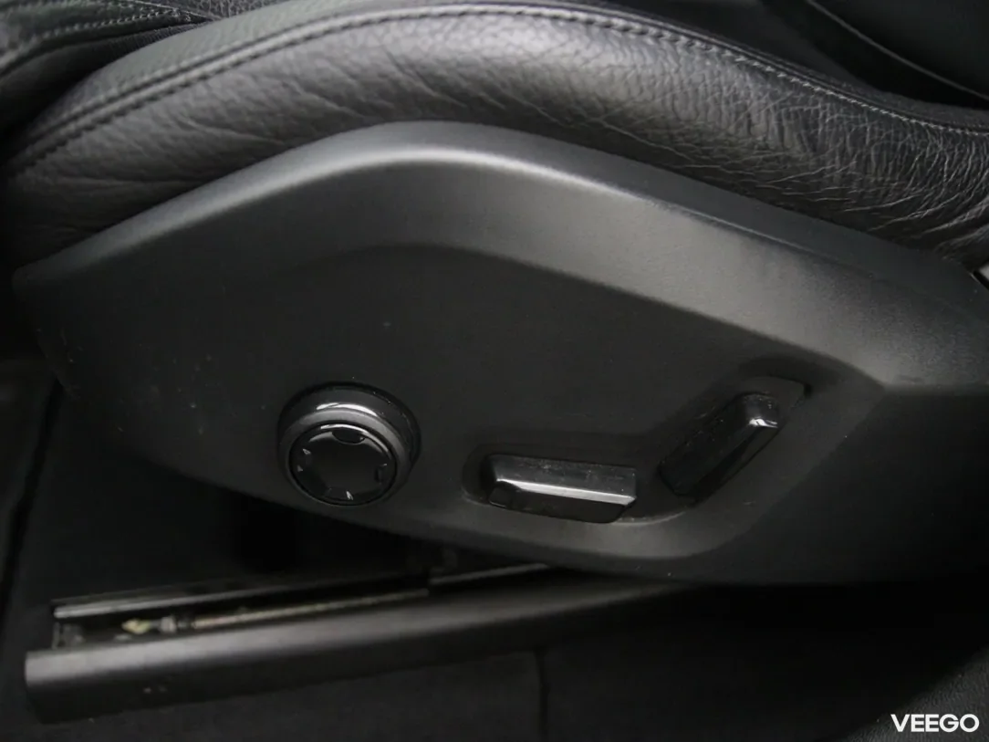Volvo XC60 2 184kW