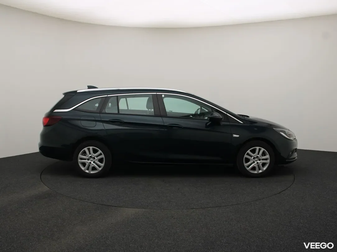 Opel Astra 1.6 81kW