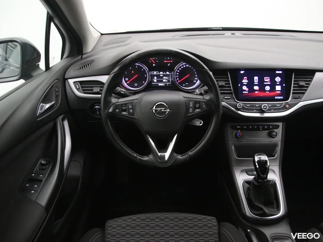 Opel Astra 1.6 81kW