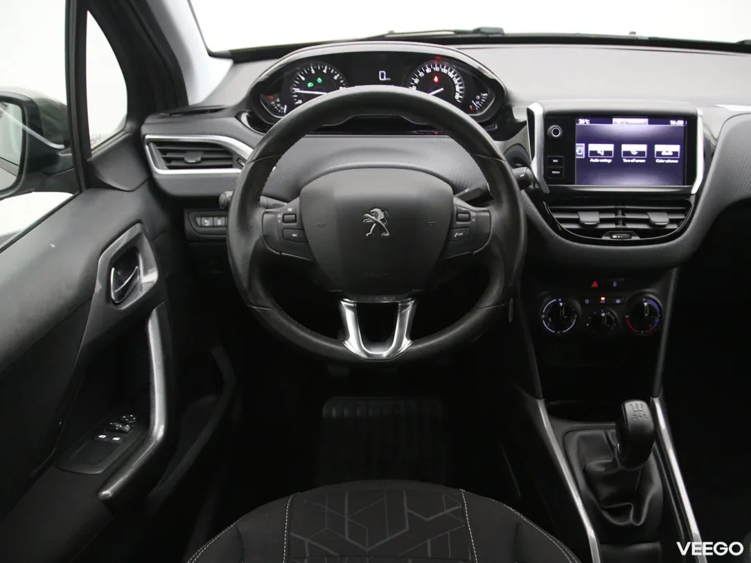 Peugeot 2008 1.2 81kW