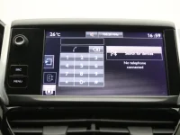 Peugeot 2008 1.2 81kW thumbnail