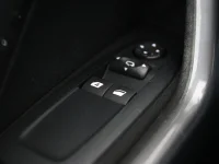 Peugeot 2008 1.2 81kW thumbnail