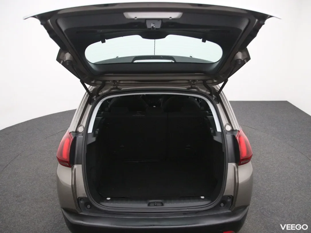 Peugeot 2008 1.2 81kW