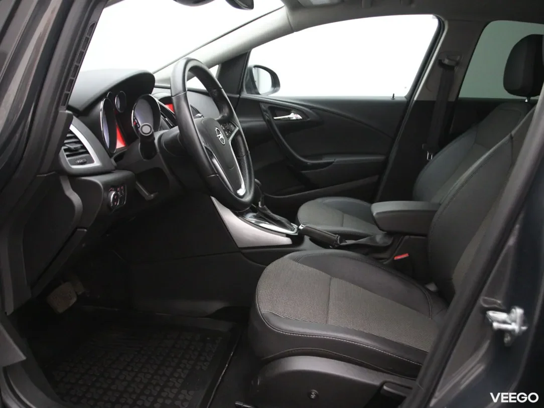 Opel Astra 1.4 103kW