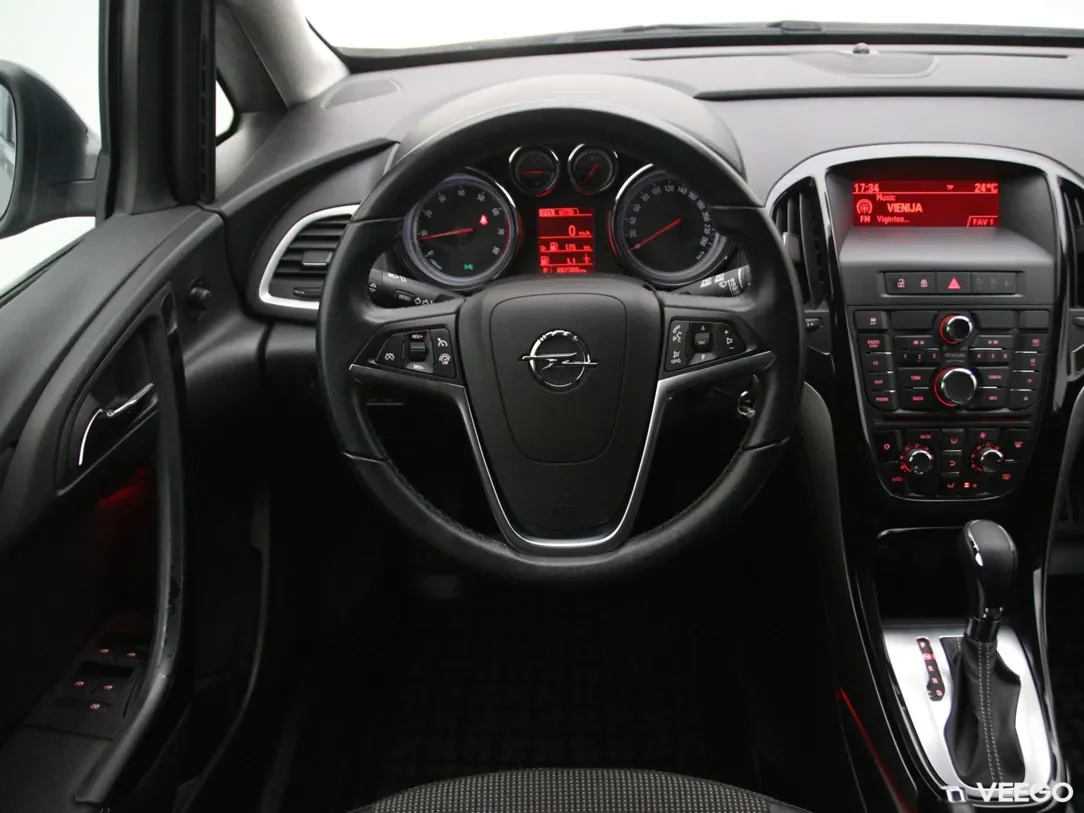 Opel Astra 1.4 103kW