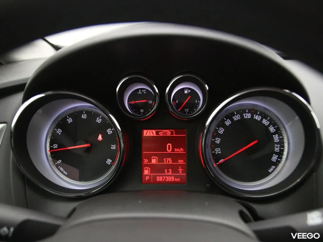 Opel Astra 1.4 103kW