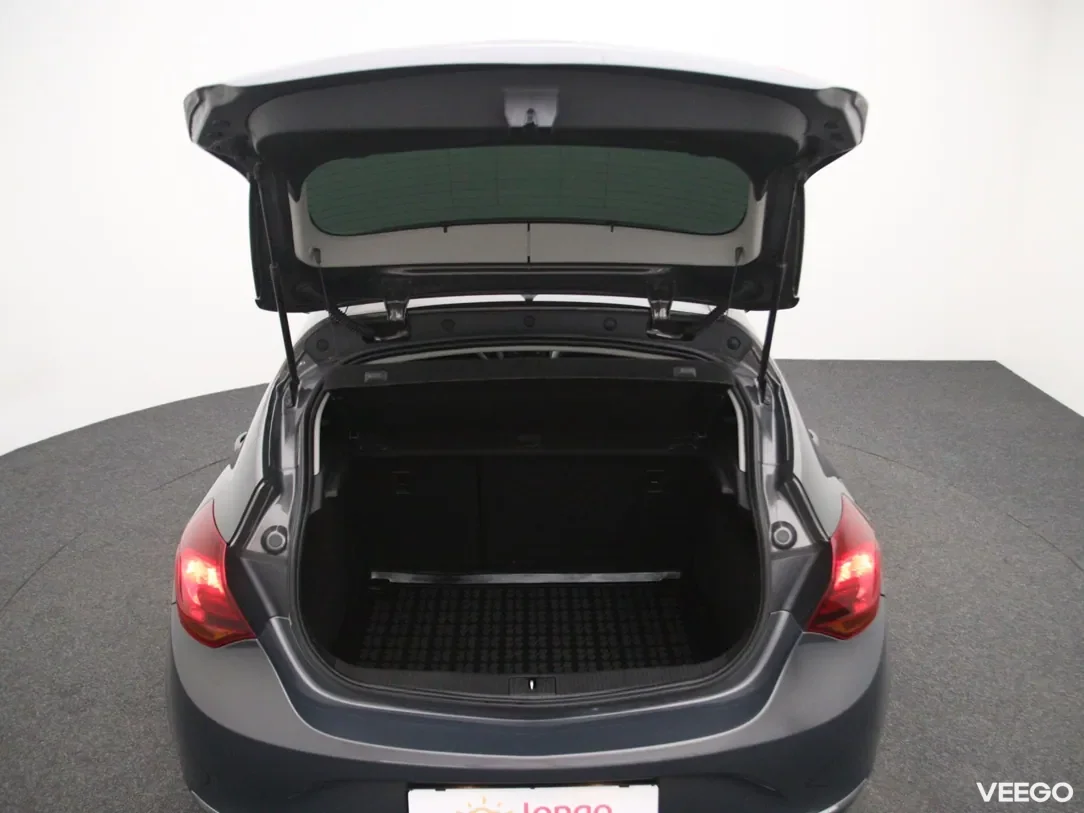 Opel Astra 1.4 103kW