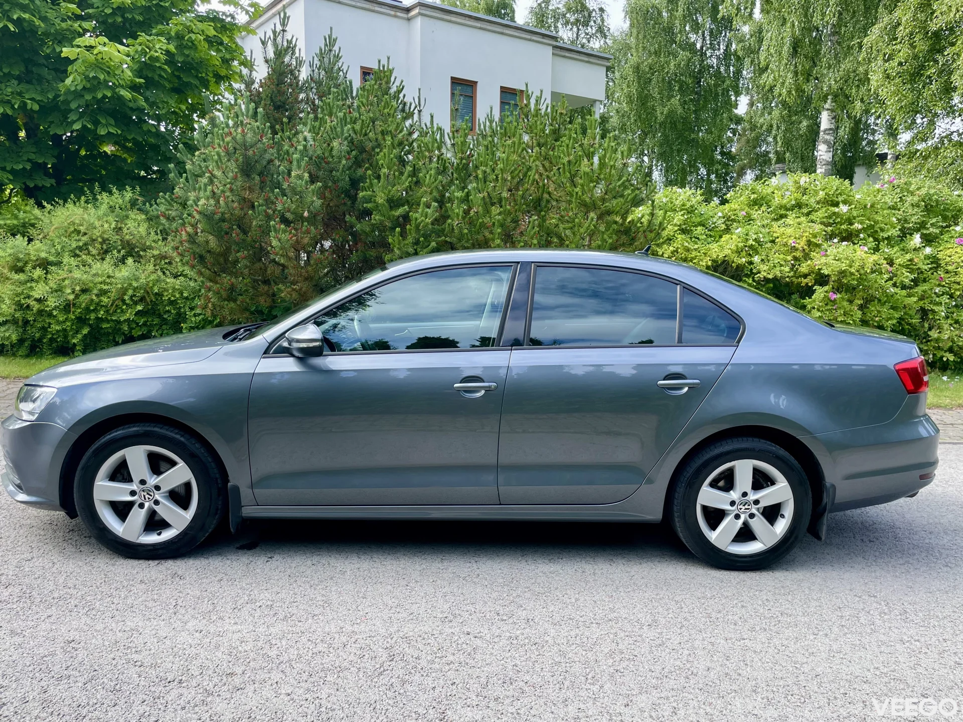 Volkswagen Jetta 1.2 77kW