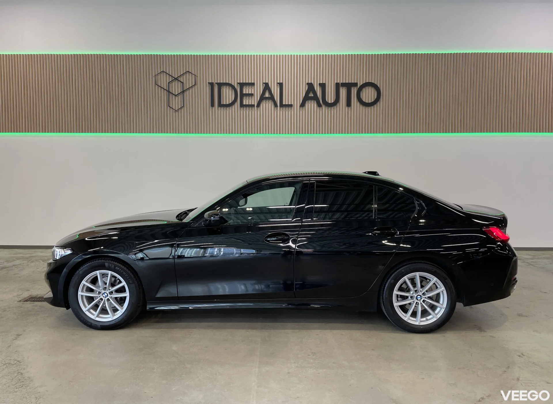 BMW 318 i 2 115kW