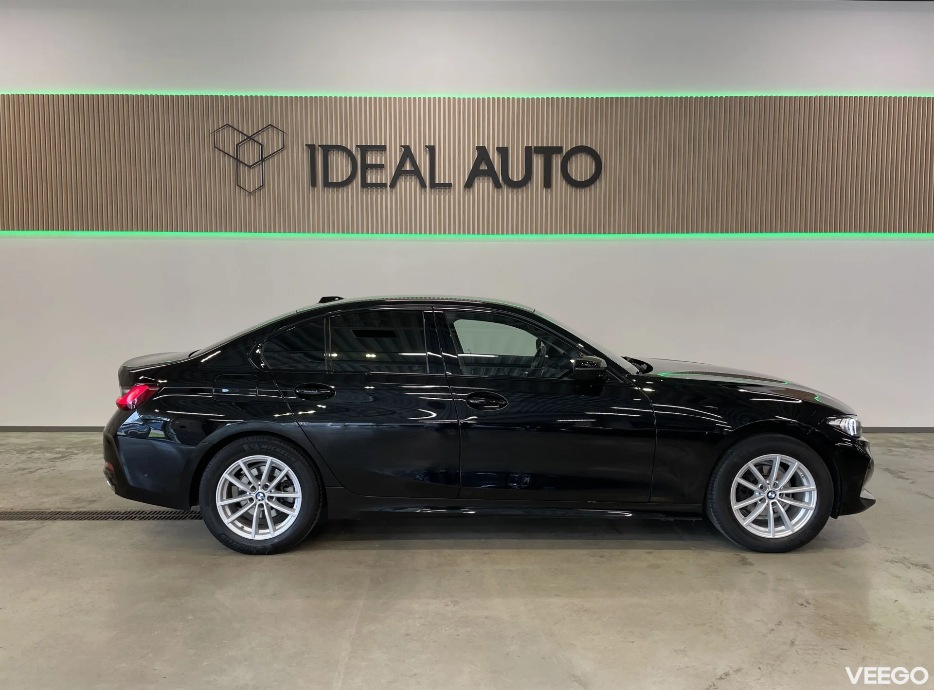 BMW 318 i 2 115kW