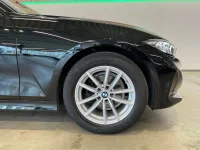BMW 318 i 2 115kW thumbnail