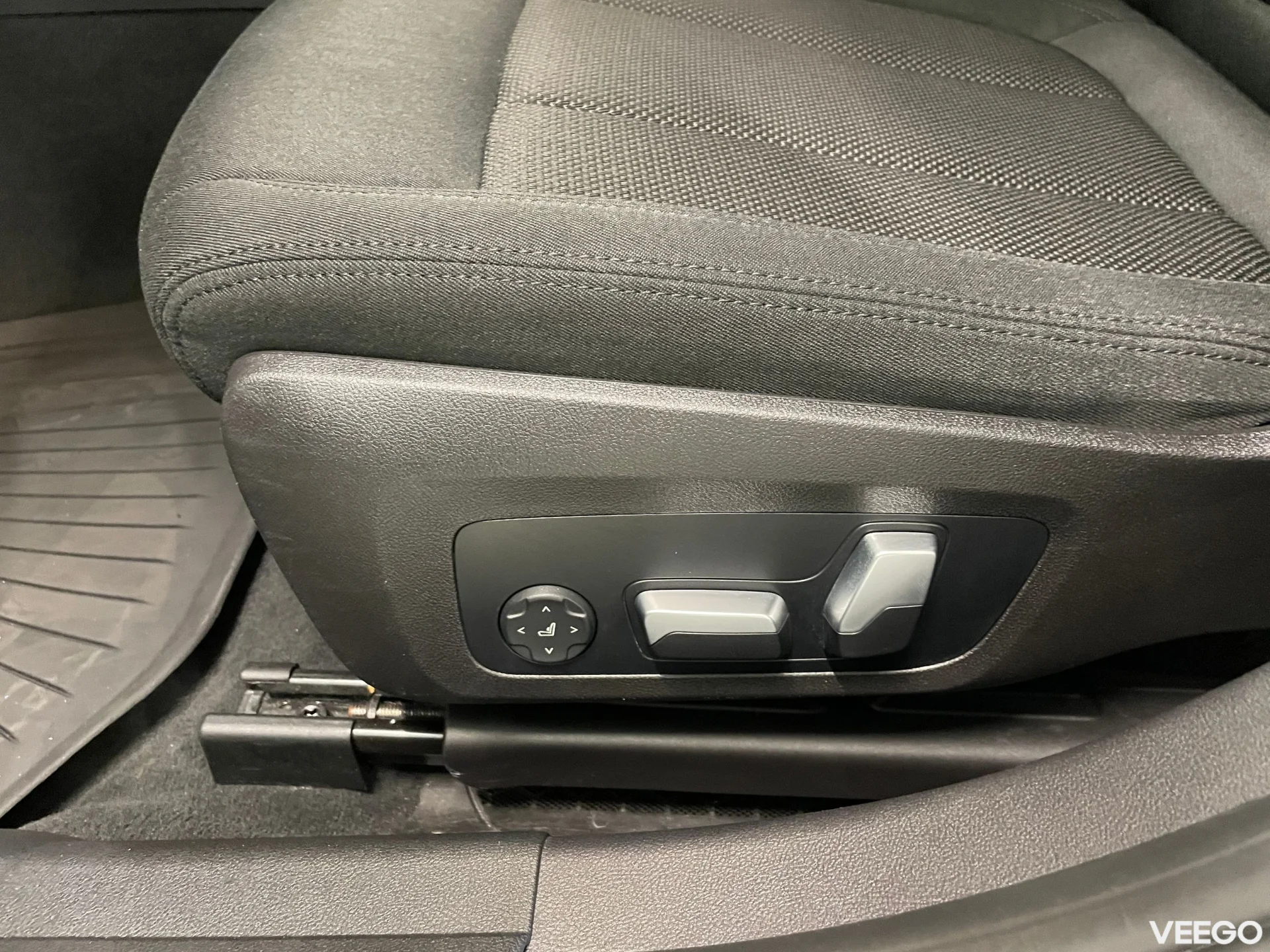 BMW 318 i 2 115kW